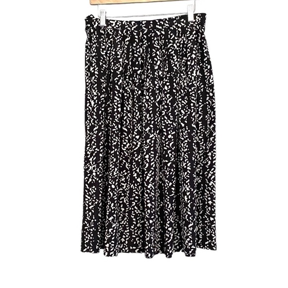 Vintage 80s Black and White Full Skirt Knee Length M - Picture 5 of 7